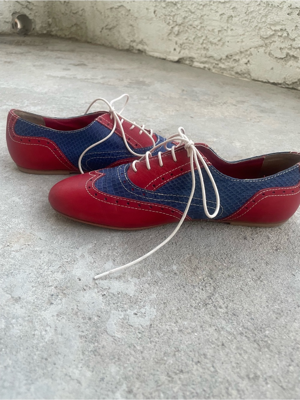 Italian leather Oxfords brogues w/ Red and Blue Leather